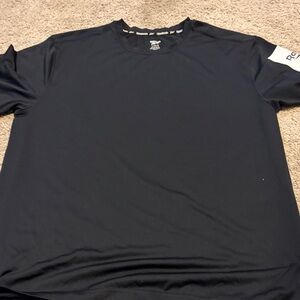 Reebok Men's Dark Black Short Sleeve Tee